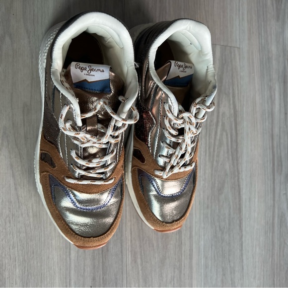 Sport shoes size 6 - Picture 6 of 7